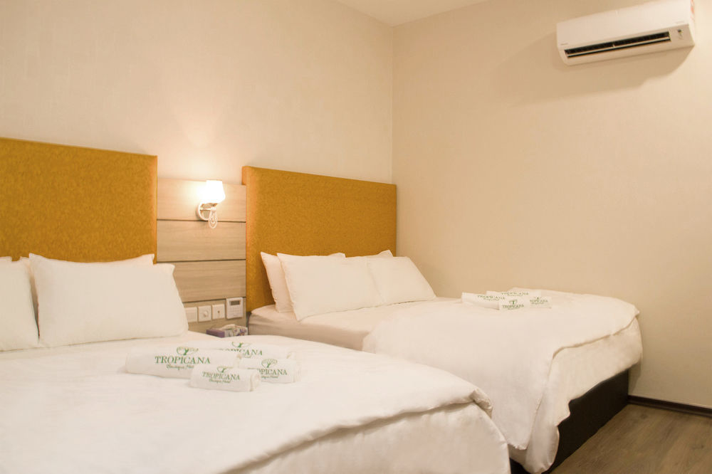 Tropicana Homestay 麻坡 外观 照片