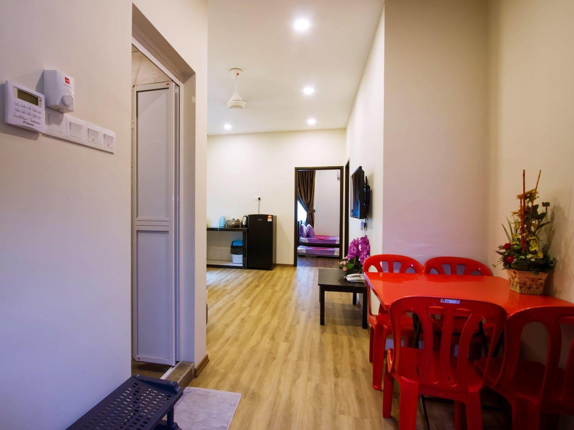 Tropicana Homestay 麻坡 外观 照片