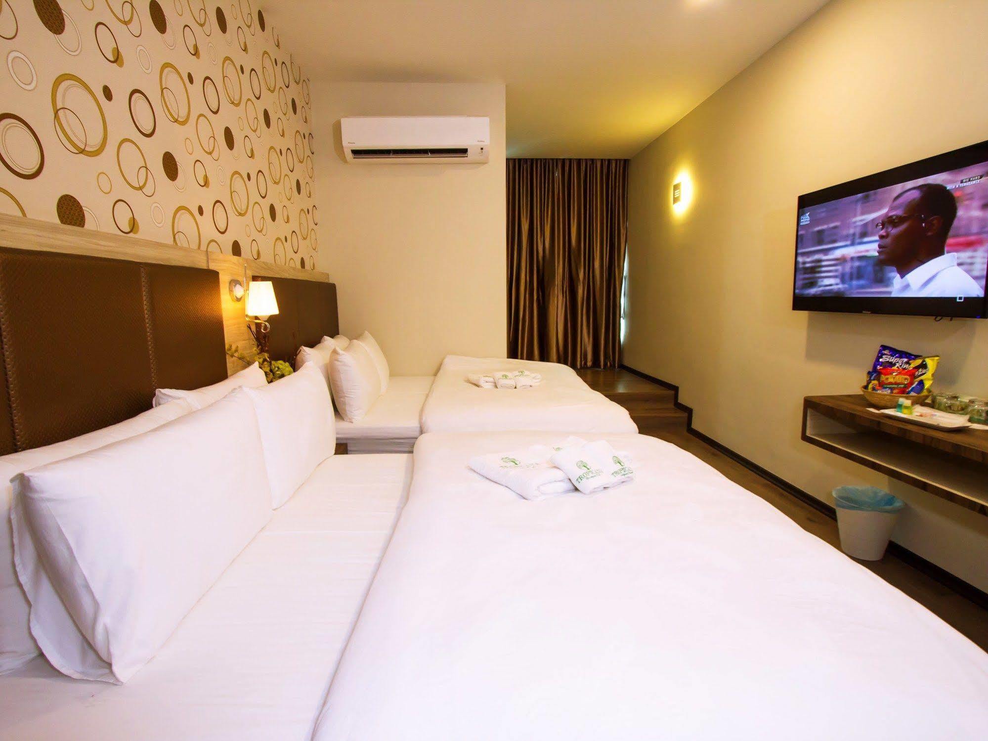 Tropicana Homestay 麻坡 外观 照片