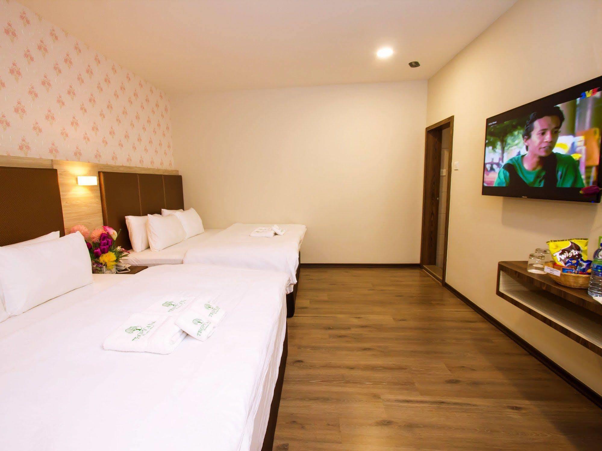 Tropicana Homestay 麻坡 外观 照片